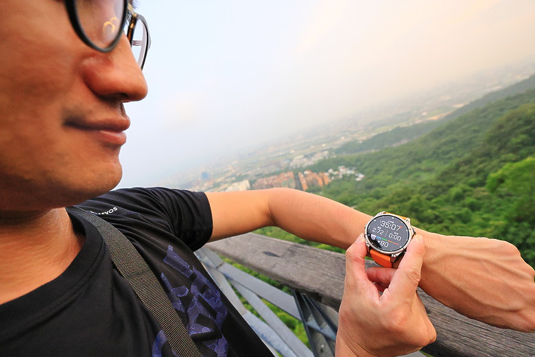 點我看大圖 (映像分享) 輕鬆好動無極限in老地方觀機平台 feat. Garmin FĒNIX 8 AMOLED