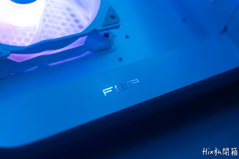 [開箱] 譜一"曲"海景 FSP全漢 S380 曲面海景房