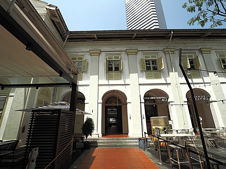 新加坡國家博物院(National Museum of Singapore)、土生華人博物館(Peranakan Museum)、善牧主教座堂(Cathedral of the Good Shepherd)、讚美廣場(CHIJMES Hall),還有地鐵勞明達站附近的土司工坊 — 赤道三國文化休閒行旅 之 新加坡篇 第六回 博物館規劃區(Museum Planning Area)