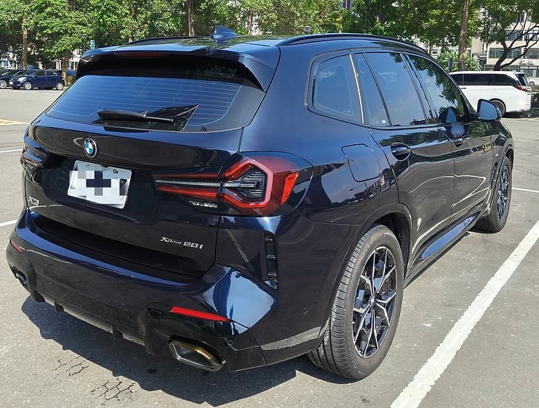 BMW X3 G01 20i 鉑金版開箱