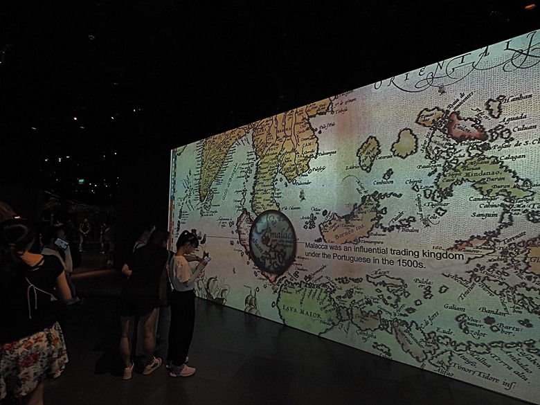 新加坡國家博物院(National Museum of Singapore)、土生華人博物館(Peranakan Museum)、善牧主教座堂(Cathedral of the Good Shepherd)、讚美廣場(CHIJMES Hall),還有地鐵勞明達站附近的土司工坊 — 赤道三國文化休閒行旅 之 新加坡篇 第六回 博物館規劃區(Museum Planning Area)