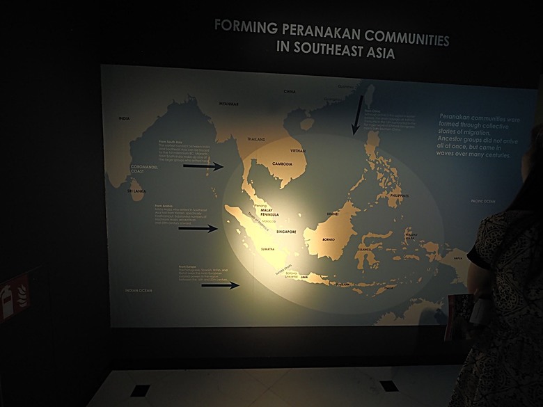 新加坡國家博物院(National Museum of Singapore)、土生華人博物館(Peranakan Museum)、善牧主教座堂(Cathedral of the Good Shepherd)、讚美廣場(CHIJMES Hall),還有地鐵勞明達站附近的土司工坊 — 赤道三國文化休閒行旅 之 新加坡篇 第六回 博物館規劃區(Museum Planning Area)