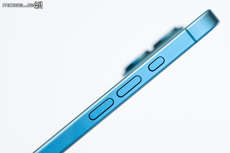 直擊蘋果iPhone 16 Pro全系列|強大螢幕與效能、相機鍵拍攝更簡單!