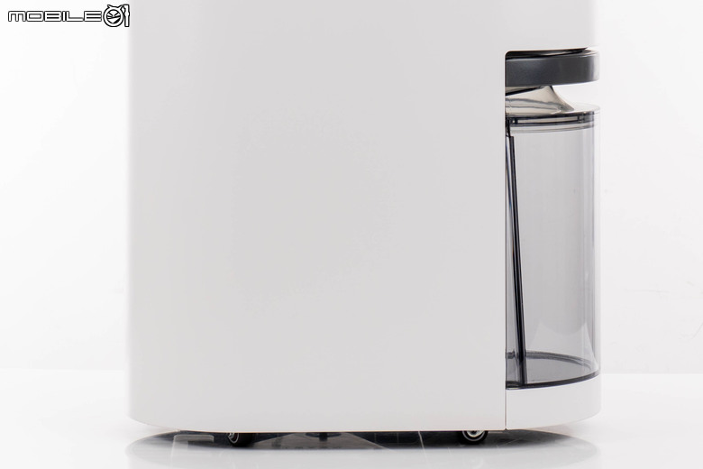 LG PuriCare 雙變頻除濕機 DD121MWE0 開箱實測 以美型設計搭配高效除濕性能