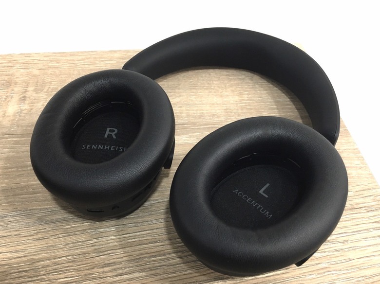 【R式分享】輕盈配戴、優異隔音、均衡自然—德國Sennheiser ACCENTUM抗噪耳罩式耳機