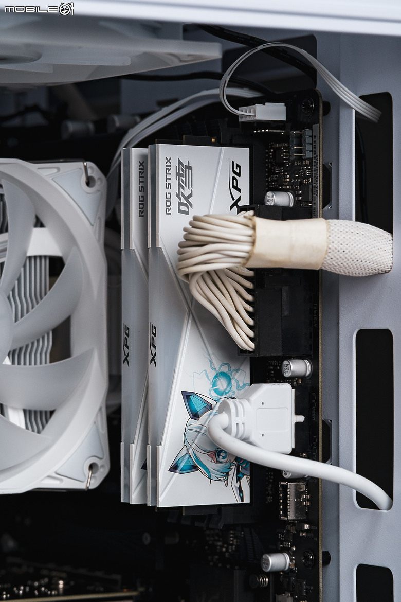 濃縮版海景小套房 darkFlash MOTI Mini 開箱分享