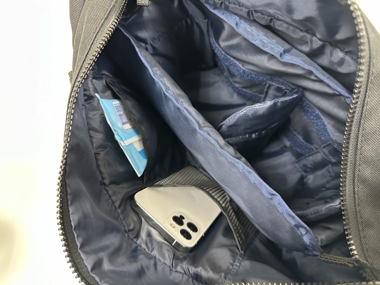 SONY LCS-SB1 相機包簡單開箱