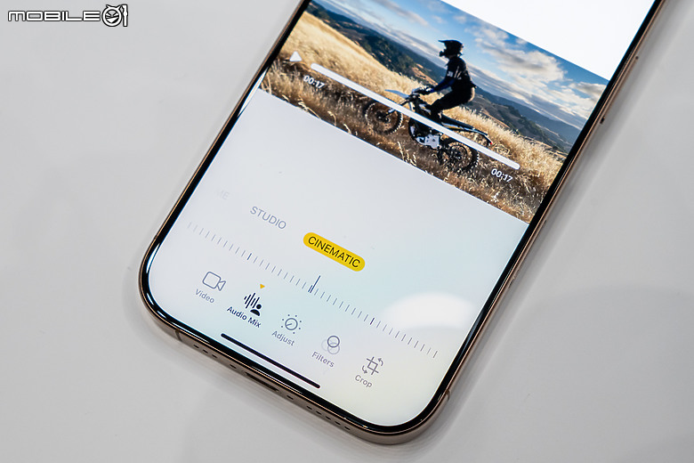 直擊蘋果iPhone 16 Pro全系列|強大螢幕與效能、相機鍵拍攝更簡單!