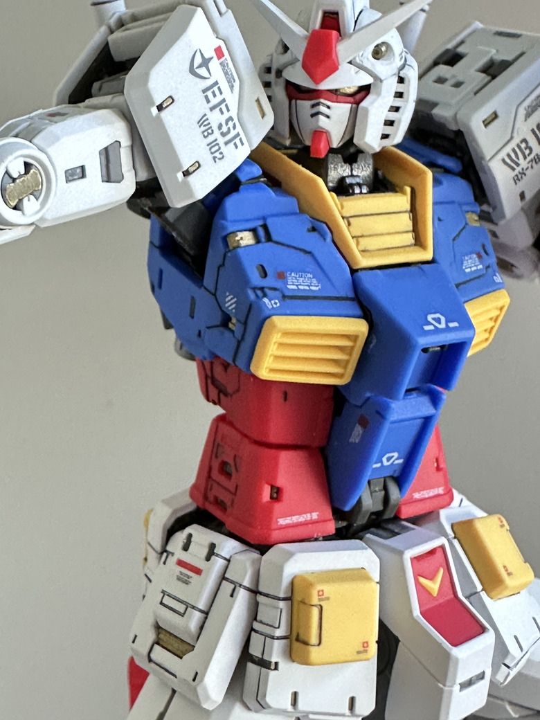 「再忙也要組模型」-RG RX-78-2 2.0 製作分享