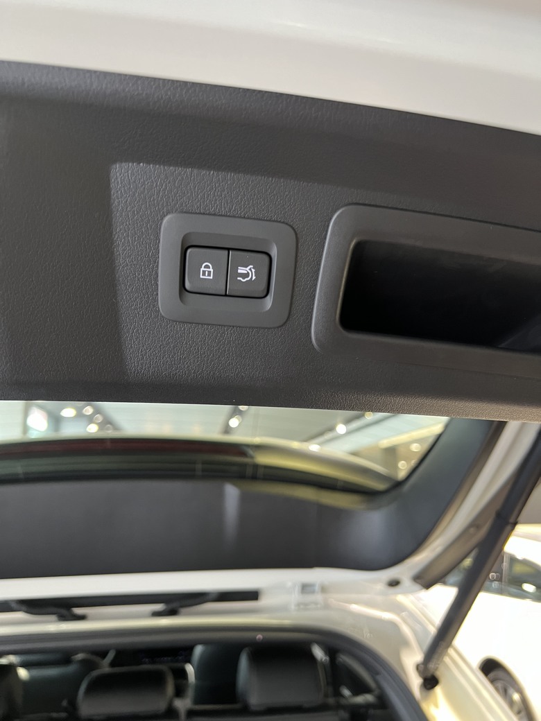 Mazda CX-60 25S AWD Exclusive 交車心得分享