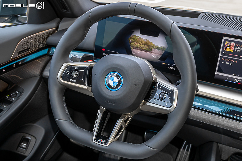 BMW i5 eDrive40 Touring 試駕|有空間有品味,市場唯一純電旅行車!