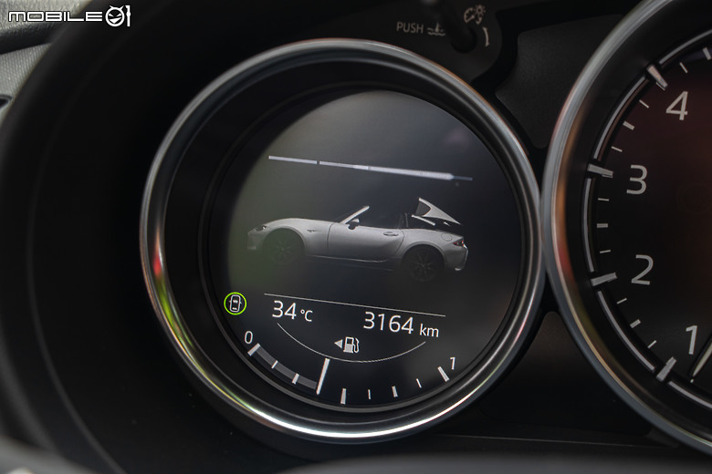 Mazda MX-5 RF 小改款試駕｜沒出手排也想買！