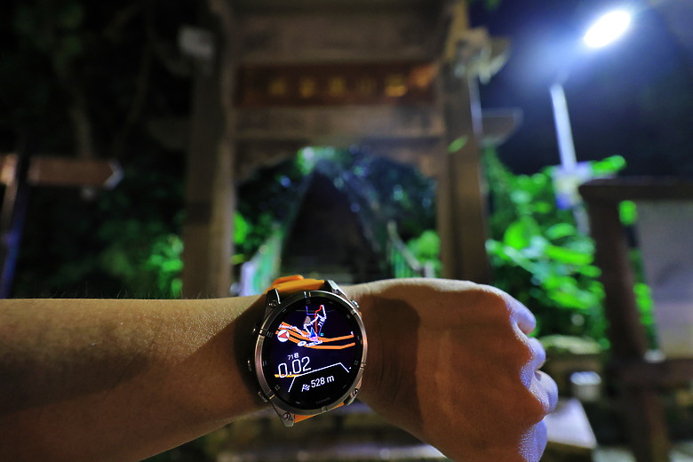 點我看大圖 (映像分享) 輕鬆好動無極限in老地方觀機平台 feat. Garmin FĒNIX 8 AMOLED