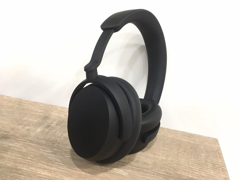 【R式分享】輕盈配戴、優異隔音、均衡自然—德國Sennheiser ACCENTUM抗噪耳罩式耳機
