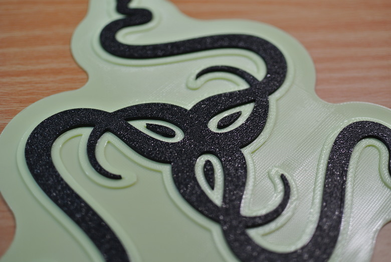 點我看大圖 為了 Razer Chroma 能付出多少的愛 - Razer Chroma ARGB 控制器與自製 Chroma 信仰裝飾燈