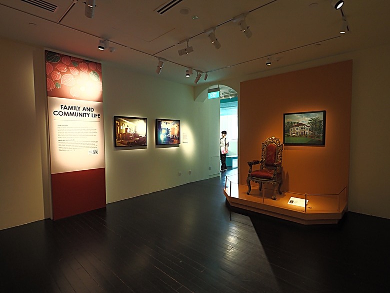 新加坡國家博物院(National Museum of Singapore)、土生華人博物館(Peranakan Museum)、善牧主教座堂(Cathedral of the Good Shepherd)、讚美廣場(CHIJMES Hall)，還有地鐵勞明達站附近的土司工坊 — 赤道三國文化休閒行旅 之 新加坡篇 第六回 博物館規劃區(Museum Planning Area)