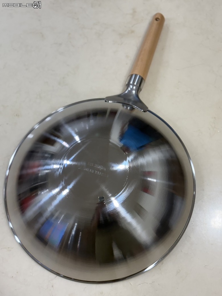台灣黑鼎極鋼炒鍋開箱小記