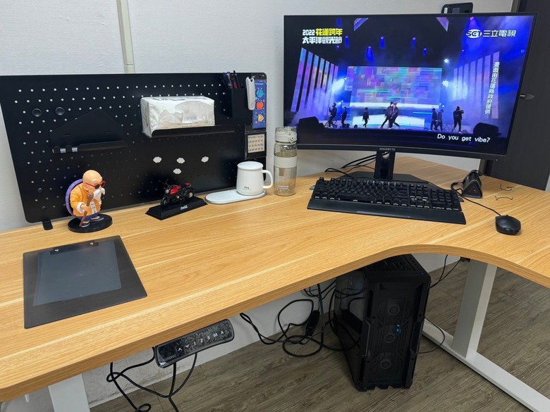開箱 脊椎救星 Flexispot 升降桌
