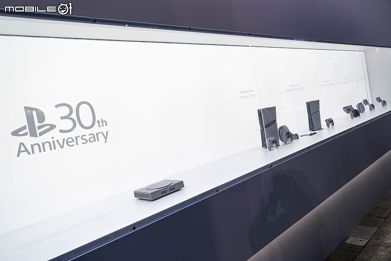 東京電玩展 PS5 Pro 動手玩,PlayStation 30 週年限定系列同步亮相!