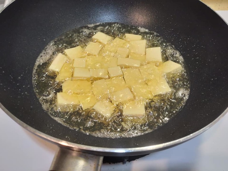 有求必應料理許願池:金沙豆腐