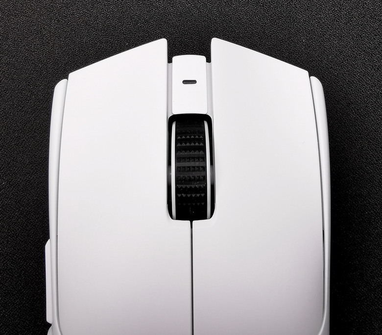 Razer Viper V3 Pro - 極輕量 光滑觸感 專業玩家打造