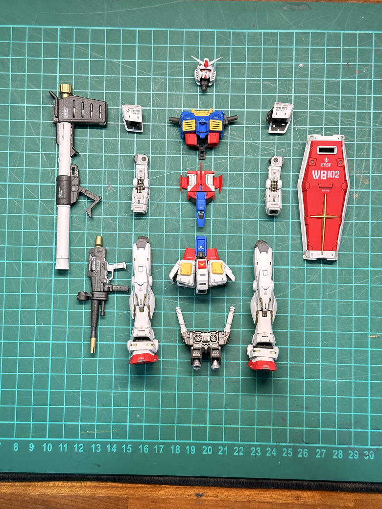 「再忙也要組模型」-RG RX-78-2 2.0 製作分享