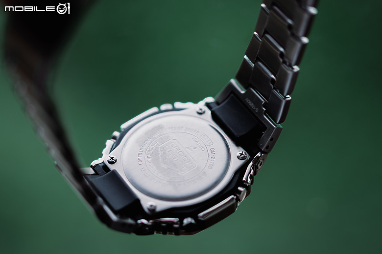G-SHOCK G-STEEL GM-2110D 體驗報告｜強化金屬光澤、色彩更繽紛！