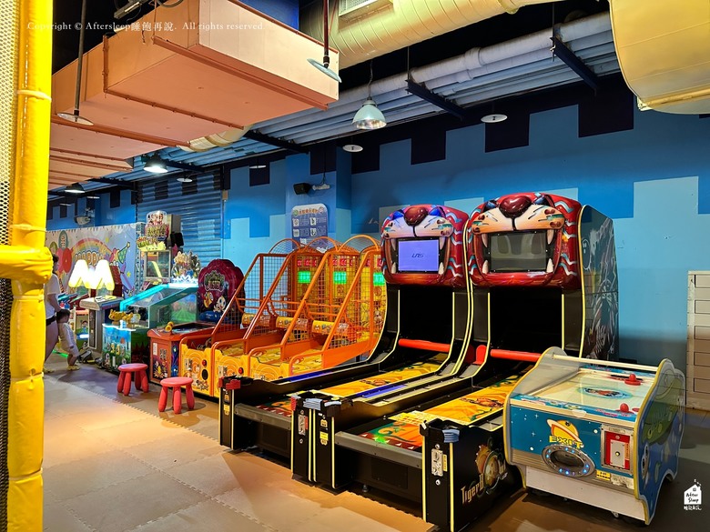 HappyBaBy 快樂寶貝親子樂園（夢時代店）＿拿兒童卡生日禮帶小糰來玩一次