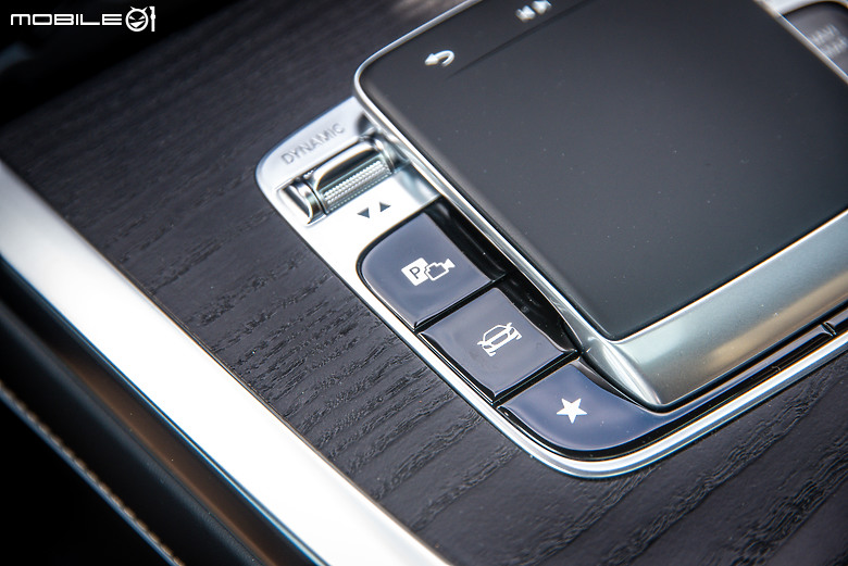 Mercedes-Benz 全新 G 500 試駕|換裝新動力,更舒適也變得更貼心!