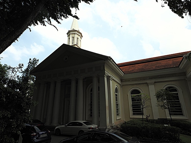 新加坡國家博物院(National Museum of Singapore)、土生華人博物館(Peranakan Museum)、善牧主教座堂(Cathedral of the Good Shepherd)、讚美廣場(CHIJMES Hall),還有地鐵勞明達站附近的土司工坊 — 赤道三國文化休閒行旅 之 新加坡篇 第六回 博物館規劃區(Museum Planning Area)