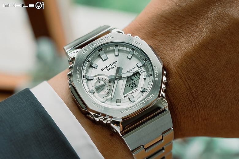 G-SHOCK G-STEEL GM-2110D 體驗報告｜強化金屬光澤、色彩更繽紛！