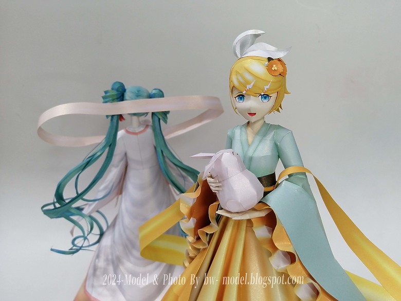 點我看大圖 VOCALOID 鏡音鈴(中秋明月 Ver.) 紙模型 製作