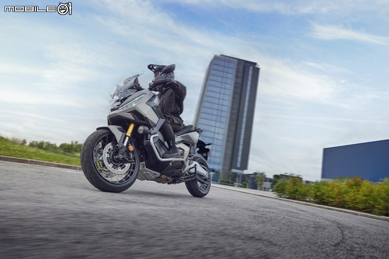 【海外新訊】2025 HONDA X-ADV小改發表!面容更殺配備更滿!