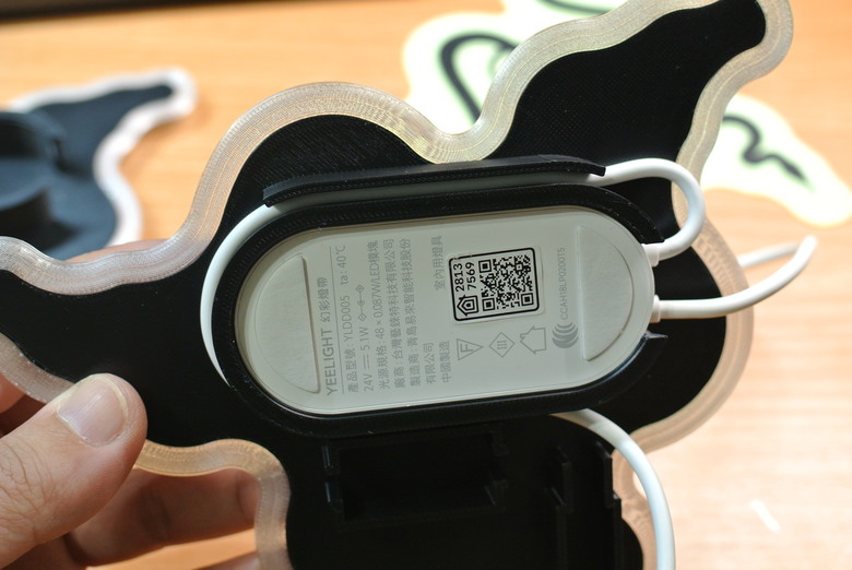 點我看大圖 為了 Razer Chroma 能付出多少的愛 - Razer Chroma ARGB 控制器與自製 Chroma 信仰裝飾燈