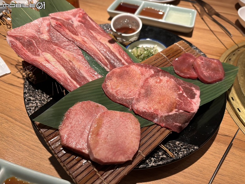 點我看大圖 焼肉の名門 赤虎全分店開箱:同樣的品質,不同的用餐氛圍