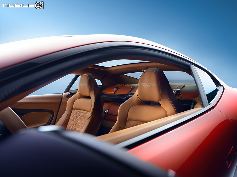 【老大回歸】Aston Martin發表新世代旗艦Vanquish,絕美設計搭配12缸、835ps強大動力!