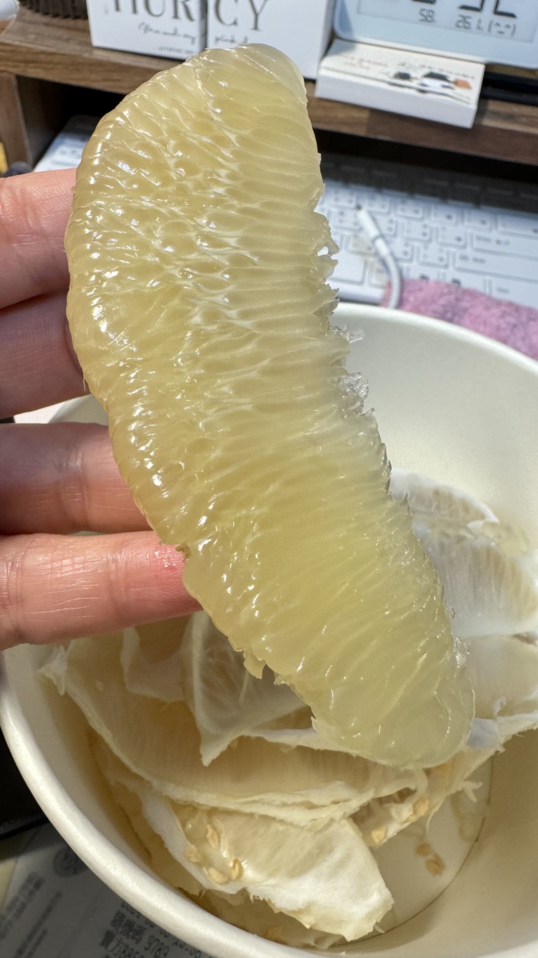 中秋到了！來剝顆柚子吧！