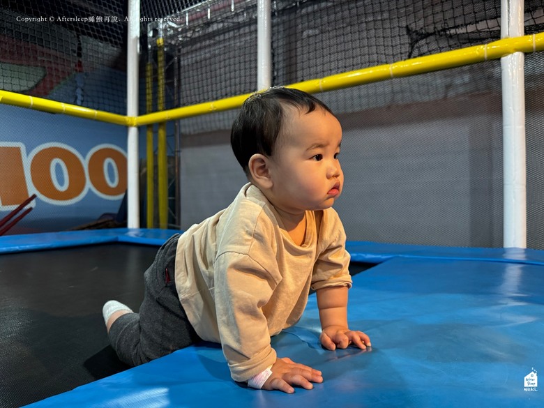 HappyBaBy 快樂寶貝親子樂園（夢時代店）＿拿兒童卡生日禮帶小糰來玩一次