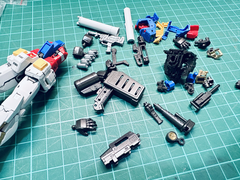 「再忙也要組模型」-RG RX-78-2 2.0 製作分享