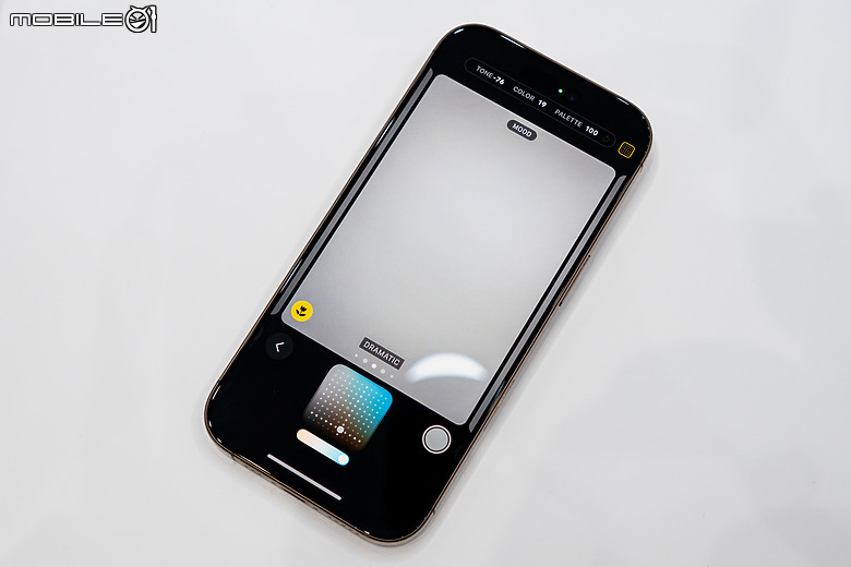 直擊蘋果iPhone 16 Pro全系列|強大螢幕與效能、相機鍵拍攝更簡單!