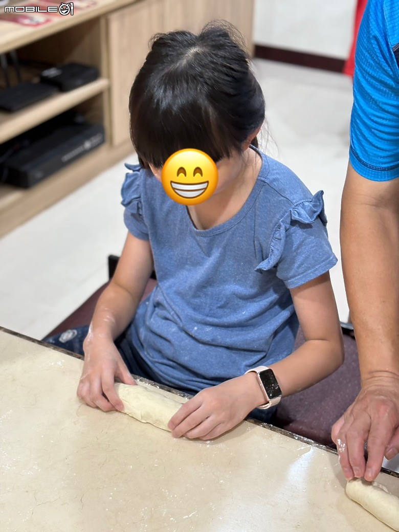 點我看大圖 健康自製軟歐包,享受美味與親子同樂時光