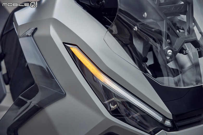 【海外新訊】2025 HONDA X-ADV小改發表！面容更殺配備更滿！