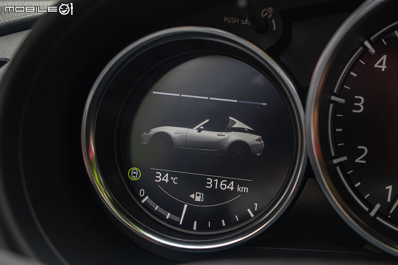 Mazda MX-5 RF 小改款試駕｜沒出手排也想買！