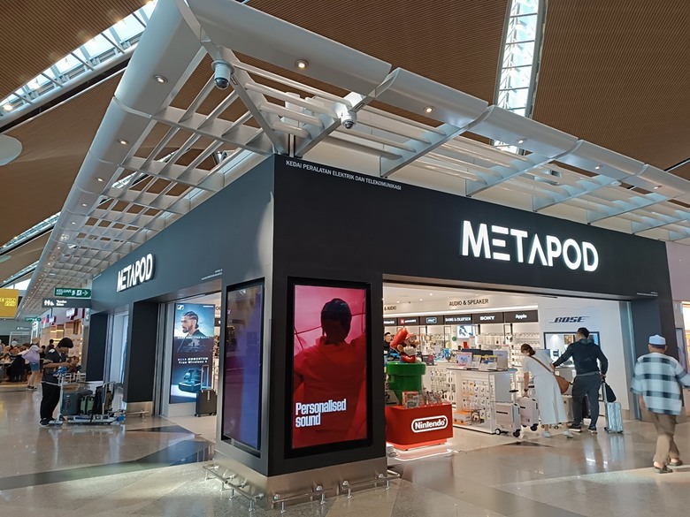 吉隆坡國際機場之轉機(KLIA2入境、KLIA1出境)及適合小睡休息地點全紀錄 — 赤道三國文化休閒行旅 之 馬來西亞篇 吉隆坡國際機場 (Kuala Lumpur International Airport)