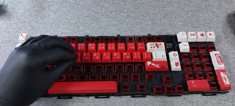 來自花火的歡愉~Qwertykeys QK100 全鋁合金客製化機械鍵盤套件 組裝紀錄一