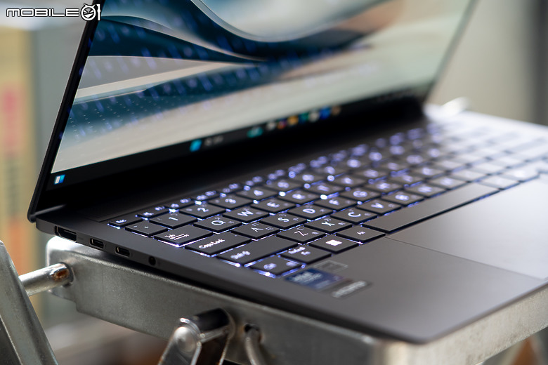 ASUS Zenbook S 14 (UX5406) 體驗|Intel Core Ultra Series 2 助攻超強續航!