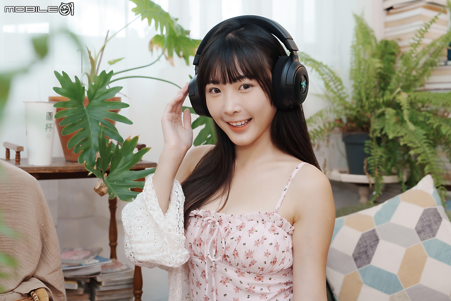Razer Kraken V4 & Wolverine V3 Pro 體驗報告｜炫彩無”線“的絕佳遊戲組合