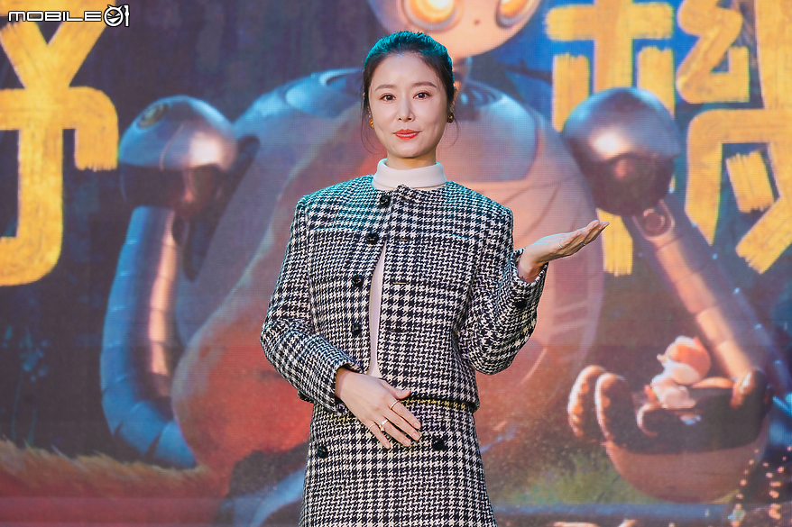 【採訪】首度挑戰好萊塢動畫配音 “凍齡女神“林心如自曝淚灑錄音室