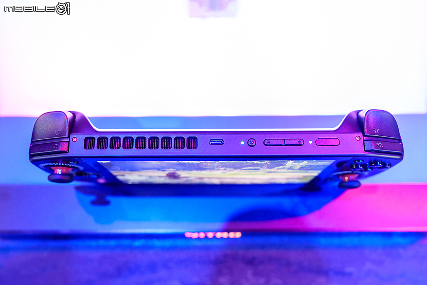 【IFA2024】Acer 全新 Nitro Blaze 7 掌上型遊戲機 實機動手玩！