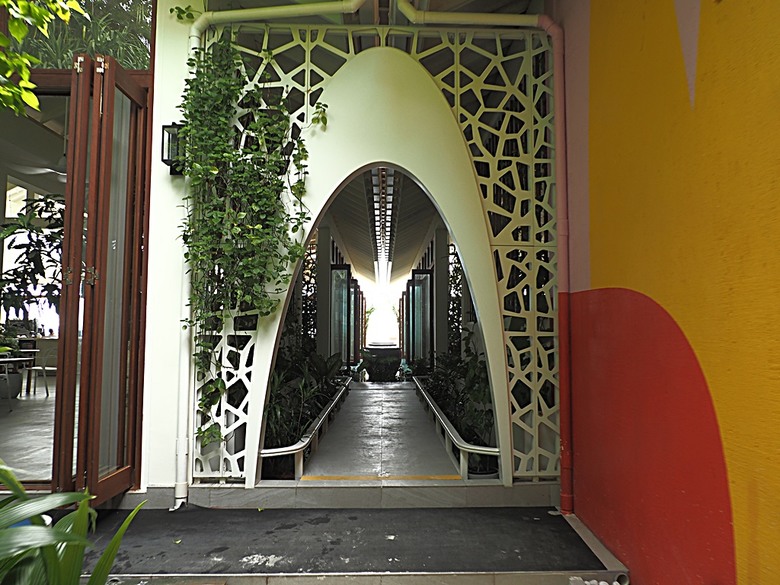入住The Standard Maldives、碼頭邊珊瑚礁浮潛、出海賞海豚、環礁潟湖體驗 — 赤道三國文化休閒行旅 之 馬爾地夫篇 第一回 潟湖泳池水上屋(Lagoon Overwater Pool Villa)